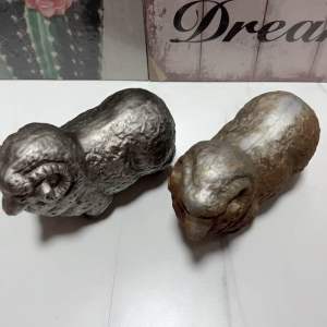 Per piece in 2 Designs Zodiac Ram Heavy Iron Display Statue Japan Surplus