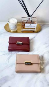 Sunny wallet from jimshoney