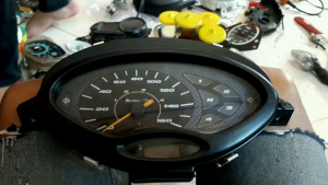Spidometer Speedometer Kilometer Motor Honda Karisma 126 D Soket Putih Original