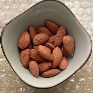 CareBoxes Almonds (Roasted Almonds or Raw Almonds) - 100g 250g 500g 1KG in resealable pouch