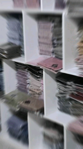 PARIS SOLITAIRE PLAIN POUCH LOGO UM LASER CUT HIJAB PARIS TERBARU