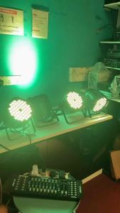 Full Colour 120W RGBW 54x3W 4IN1 DMX LED PAR Light for Stage Disco Party