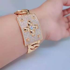 Gelang Rantai Jumbo Aksesoris Cantik Termurah Terlaris