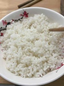 Gạo Hạt Tròn Khô Xốp - Túi 10 kg - Dành cho người không thích ăn dẻo - Lúa xay tại nhà máy