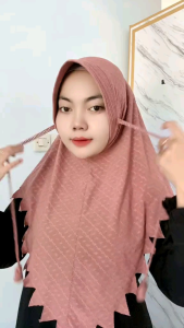 Hijab Instan Lasercut Pet Antem Jersey Jaguar/Jilbab Harian Simple Fuji Kombinasi Tali Permata