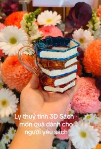 Ly thuỷ tinh 3D Sách - món quà dành cho người yêu sách