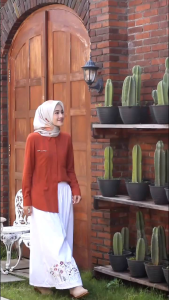 Dannis stelan Rok D IVY