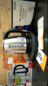 BÌNH ĐUN SIÊU TỐC COMET CM8219 ấm đun sôi siêu nhanh ấm đun công suất lớn BH 12 tháng