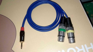 Kabel Jek Aux 3.5 mm to 2 XLR Female Satu Set 5 Meter
