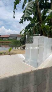 Akuarium Akrilik 5 Kamar Uk 35x7x15: Desain Modern untuk Ikan Hias