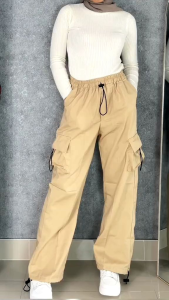 Celana Cargo Wanita Highwaist Loose Korean Style: Celana Wanita Kekinian