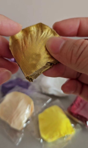 100pcs Silk Rose Flower Petals Fake Petals Rose Flowers Leavers Decorations