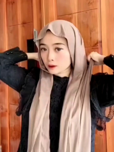 Hijab Pashmina Meleyot Matt Jersey Premium Jilbab Pashmina Non Instan Panjang Muslim Wanita