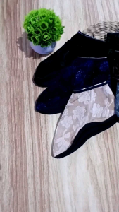 Kaos Kaki Tawaf Anti Slip Bludru Emboss: Perlengkapan Haji & Umroh Berkualitas