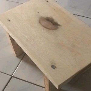 jejengkok dari kayu ukuran 20x30x14cm