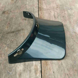 Pet Helm Panjang Hitam: Aksesoris E-Sport yang Tepat