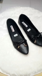 sepatu flat shoes / sepatu wanita elegan/ sepatu kerja perempuan