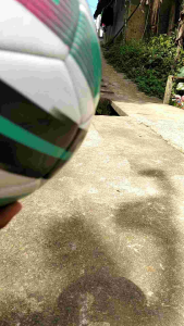 SPECS traingging / bola sepak / bola specs / outdoor ball sport