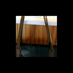 Totebag Rebecca by Biru Tsabita: Totebag Multifungsi & Anti Air