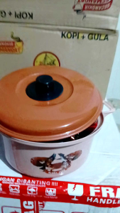 Wadah Plastik Serbaguna & Panci Plastik Gratis: Cara Menggunakan Kopi Kapal Api Mix