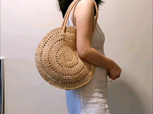 DaVee | Hand-made Raffia bag shoulder bag straw bag tote bag shopping bag beach bag