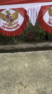 BENDERA BACKGROUND GARUDA SEMI 10 GLOMBANG PANJANG 8 METER