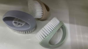 แปรงขัดเอนกประสงค์ พอดีมือ ขนนุ่ม