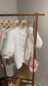 New Honey top เสื้อทํางาน เสื้อเกาหลี ดีเทลเนื้อผ้า3 ดี สวยเก๋มาก พร้อมส่งไทย1-3วันถึงบ้าน