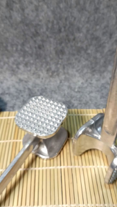 PALU DAGING MEAT HAMMER SRY-MT290: Alat Memukul Daging Berkualitas