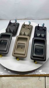 Handle Bukaan Pintu dalam Kijang Kapsul Soluna Tahun 1997 s/d 2004