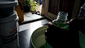 Sabun pencuci piring SAPIR Cling