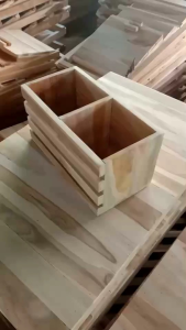 กล่องใส่หลอดดูด กล่องใส่แก้ว กล่องใส่ตะเกียบ 2 ช่อง ไม้สัก