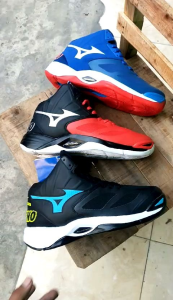 sepatu volly Mizuno wave momentum2 sepatu olahraga pria sepatu voli Mizuno momentum 2