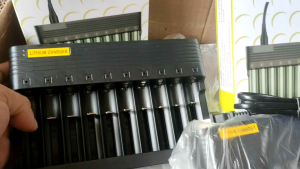 casan bateai Litium ion isi 10 slot Kwalitas SUPER PREMIUM