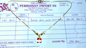 KALUNG ANAK MODEL ITALY LIONTIN HELLO KITTY.TERLARIS BAHAN BERKUALITAS TINGGI SETIAP PEMBELIAN SUDAH ADA SURAT.