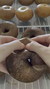 【B6F1 ❗️Mix 】Freshly Baked Bagel (filling and no filling) - low calorie  crispy  soft and chewy