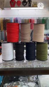 ยางยืดกลม ขนาด 3 มิล อย่างดี เนื้อแน่น เหนียว สีดำ ยกม้วน ยาว 144 หลาหรือประมาณ 129 เมตร / ราคาม้วนละ 550 บาท