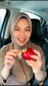 FYC Yessicas 5IN1 Crystal Glowing Cream