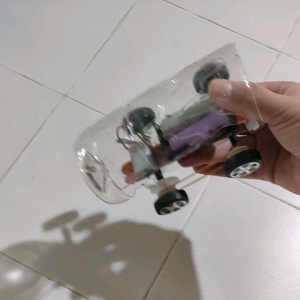 六年级 华文小学 制作环保车材料包 包括(轴套/滑轮/电池盒/铁支/塑料轮子/小齿轮/52齿齿轮/电线/直流电机) 六年级设计与工艺 RBT Reka Bentuk & Teknologi 小学生