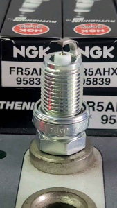 FR5AHX☄️Twin Tip☄️Toyota Vios Sienta Seg Camry Perodua Viva Myvi Kelisa Kenari NGK 95839 Ruthenium HX Spark Plug