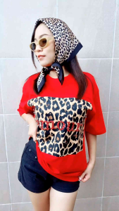 สินค้าพร้อมส่ง⚡ เสื้อผ้านำเข้างานป้ายเกาหลี แบรนด์ ZITONG เสื้อยืดคอกลมOversize แต่งอะไหล่พร้อมผ้าพันคอ