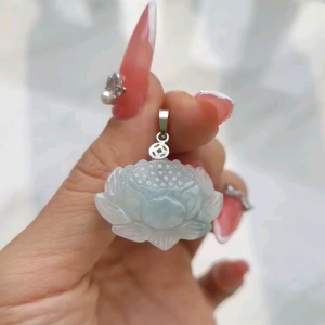 Q461 Mặt Dây Chuyền Hoa Sen Cẩm Thạch Lam Móc bạc ko kén mệnh - Phong Thuỷ TUDO P