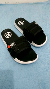 Sandal Pria Feet black sandal Wanita Slide Slop Ringan Traveling Lrs Casual