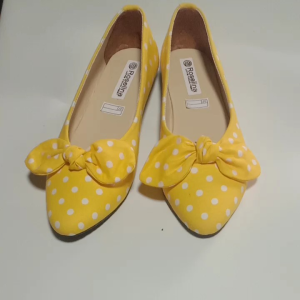sepatu balet pulkadot motif pita-02