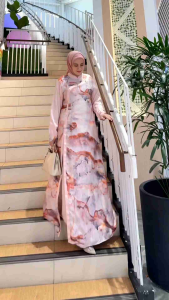 Intana Dress by Irena: Bahan Berkualitas & Desain Elegan
