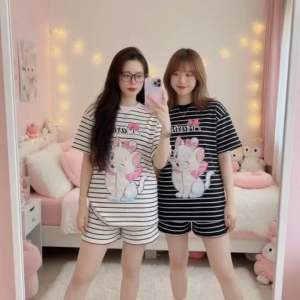 Mẫu bộ kẻ hottrend hình mèo dễ thương chất liệu cotton tàu thoáng mát freesize <62kg