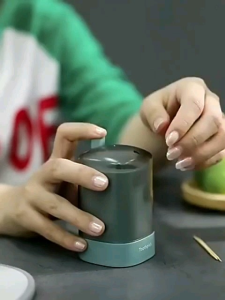 กล่องไม้จิ้มฟัน แบบกดอัตโนมัติ (เปื่อ: คละสี) กล่องใส่ไม้จิ้มฟัน ที่ใส่ไม้จิ้มฟัน ที่ใส่ไม้จิ้มฟันกดได้