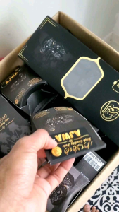 Premium Ajwa Dates (130g & 500g)