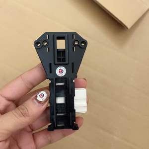 Công Tắc Khóa Cửa Máy Giặt SAMSUNG Cửa Ngang