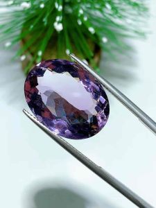 พลอยอเมทิสต์(Amethyst ) 16.05 กะรัต สีม่วง รูปไข่ พลอยแท้100%